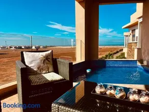 Ocean Gem - Exclusive 2BR, Balcony Pool, Beach, Surf & Views - Image 3