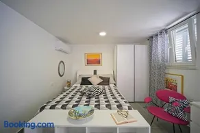 Apartments Lux - Image 2