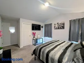 Modern Comfort - Image 3