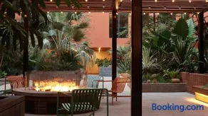Prime Hollywood 2B2B - Huge Balcony and Living -Steps from Palladium - Image 5