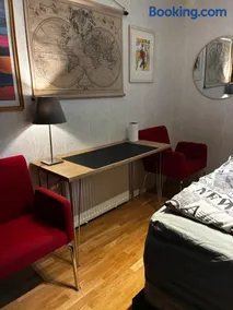 Comfortable stay near Gothenburg with private sauna and coast nearby - Image 5