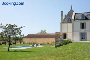 Etablissement de charme à 10 minutes des Châteaux viticoles - Image 2