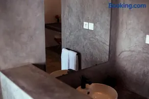 Kibuye House - Image 4