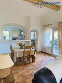 Maison La Plaine - Image 1