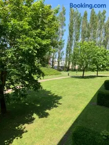 À COTÉ DE LA BAIE DE CANCHE-Appt 4pers-Linge compris-Lits faits-1CHB 1 lit double-1CABINE 1 lit superposé-2SDB-piscine-parking-boulodrome-tennis - Image 2