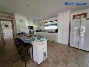 Beulah Retreat - Image 3