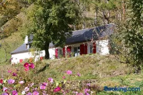 Comfortable farm house Petit Barzun, in the Parc National Pyrenees - Image 1
