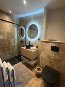 Charmant appartement T2 cosy avec piscine - Image 2