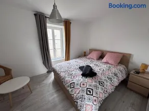 Élégante maison Bretonne rénovée cœur de village - Image 2