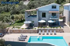 Mylos Mountain Villas- Villa Giorgio - Image 3