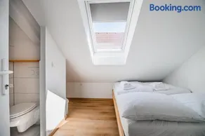 Halo Pinki Rooms - Image 3
