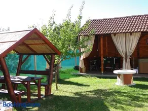 Vadrózsa Vendégház-Apartman - Image 4