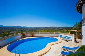 Voll ausgestattetes Ferienhaus mit Grill, Terrasse und Garten | Haustiere erlaubt - Image 5