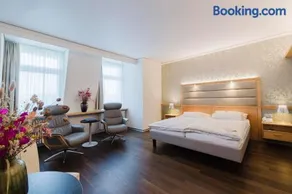 Park-Hotel am Rhein - Gesundheitshotel und Residenzen - Image 2
