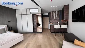 Omega Lake Premium Apartments - Image 3