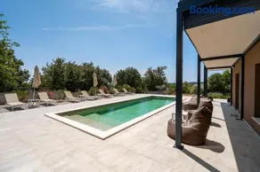 Villa Quinta by Briskva - Image 3