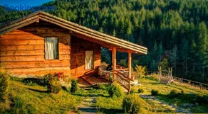 Панорама хаус Лещен и еко къщи Дървена и Землянка - Image 4