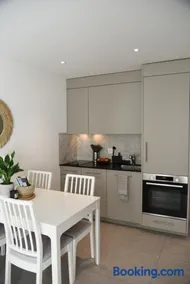 Charming studio with terrace 5 minutes from Murten - Image 5