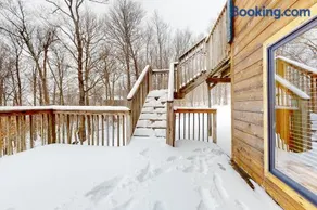 Mountain View Chalet - Image 4