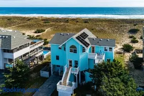 Looney Dunes - Image 1