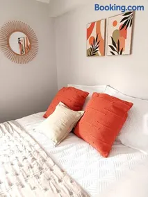 Charming Terrace Home in Whitchurch - Image 2