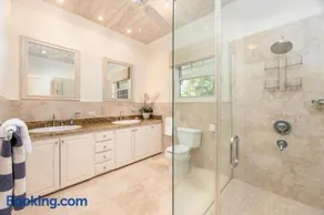 Carlton Ridge By Island Villas - Image 3