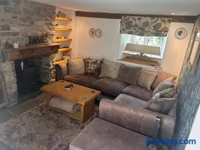 Cavedale Cottage - Image 2