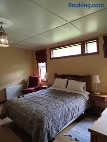 ECOHOSTAL HUELLAS DEL BOSQUE - Image 2