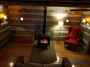 Log Cabin on the River - Image 1