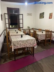 HOTEL PENSÃO COLONIAL - Centro Atibaia - Image 2