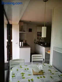 appartement avec jardin vue sur mer 2 étoiles - Image 1