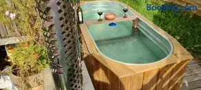 Tiny house, sauna hot tub airco Gesves Namur Ardennes - Image 3