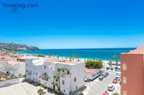 Sun and Seaviews Bay - Image 3