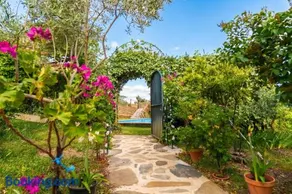 Cozy studio in Valencia de Alcántara 25 m² lovely garden - Image 1