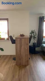 Helle 1-Zimmer Souterrainwohnung in ruhiger Lage! - Image 1