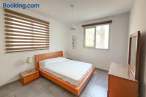 Modern 1BR Apartment in Strovolos, Nicosia - Image 4