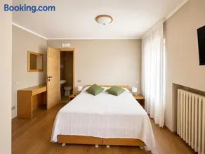Albergo Al Laghetto B&B - Image 4