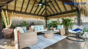 The Cabana Oasis - Image 4