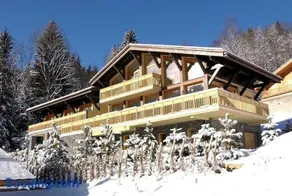 Chalet Serena - luxury 7 Bedroom Chalet, Pool & Spa - Image 1