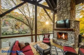 Rivers Edge Lodge - Image 1