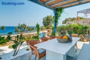 Villa Maria Fabrika Syros - Image 2