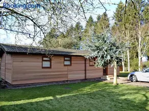 Cedar Lodge - Image 4