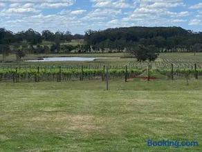 Exeter House Estate Vineyard Residence - Image 2