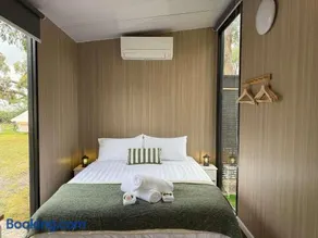 Bush Hideaway X by Tiny Away - Image 5