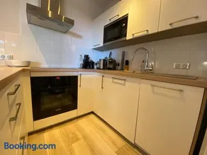 Magnifique appartement T2 avec terrasse et piscine - Image 5