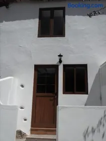 Morera - Image 1