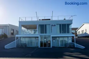 Franskraal Bed and Breakfast Pty Ltd - Image 1