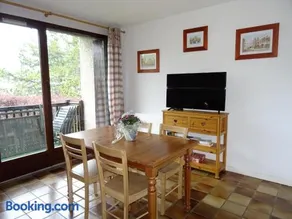 EMBRUN Superbe appartement classé 3 étoiles tout équipé avec vue sur montagnes - Image 1