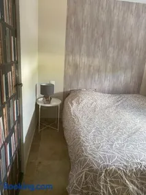2 pièces indépendant avec espace extérieur - Image 2