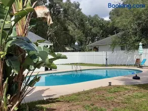 Spacious Pool Home In North Fl - Image 3
